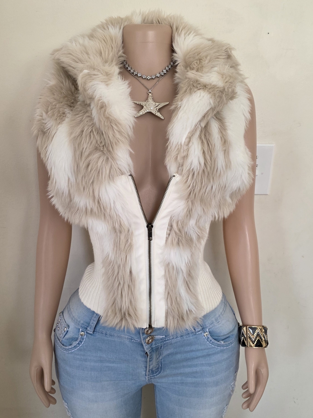 Charlotte Russe Cream & Beige Fur Zip Vest